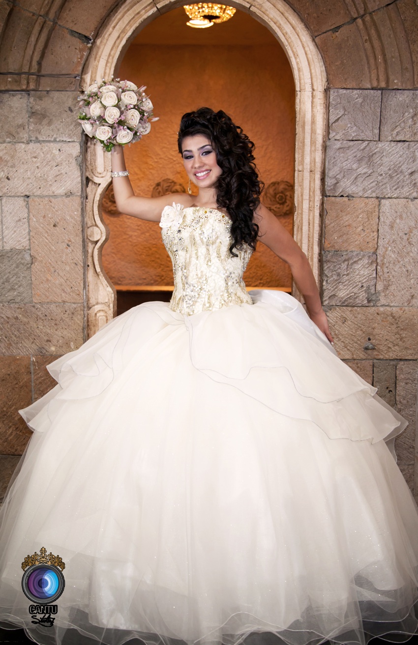 Chicago Quinceanera Photographers